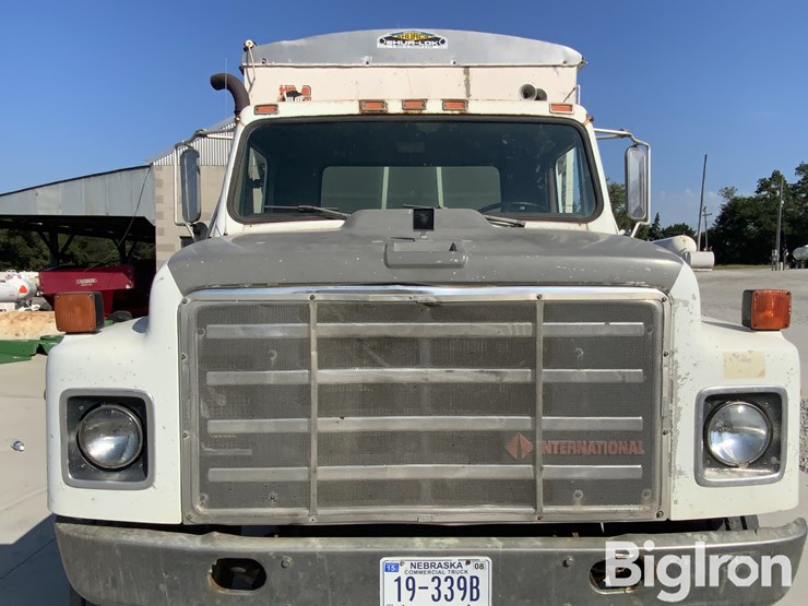 1987-international-s1954-image-17