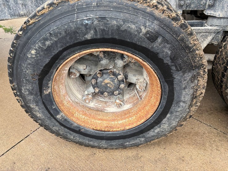 1994-ford-l8000-image-113