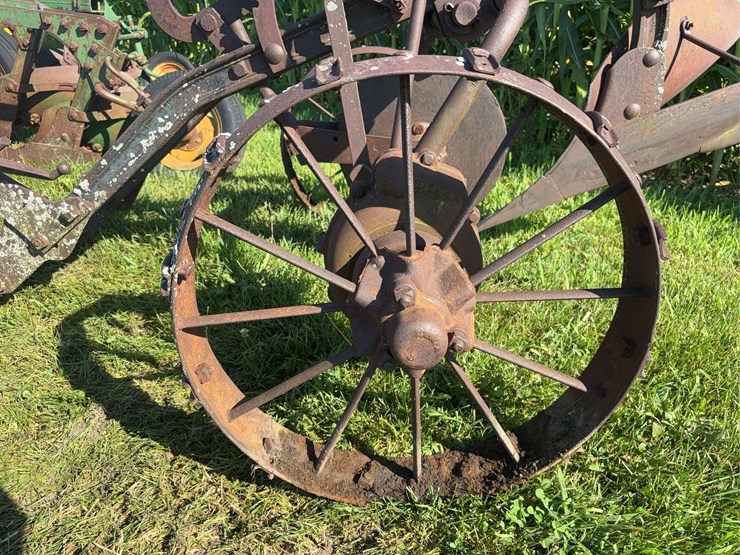 john-deere-14-image-10