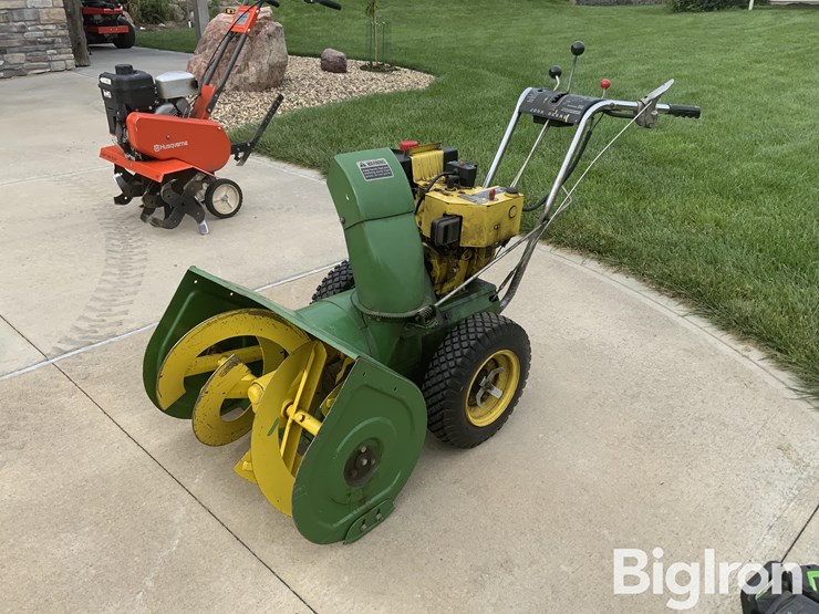 john-deere-726-image-1