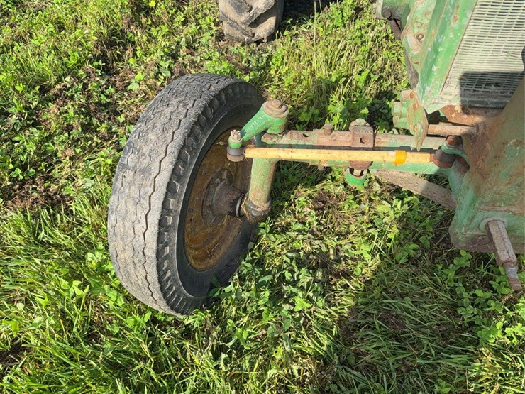 john-deere-420-image-16