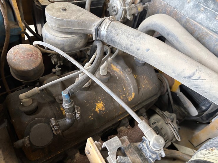 caterpillar-t50d-image-23