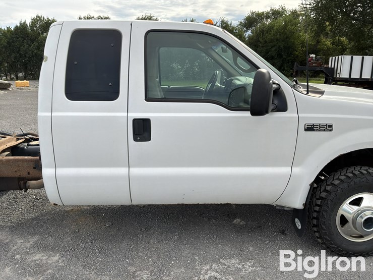2001-ford-f350-image-19