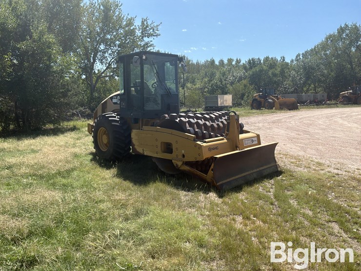 2009-caterpillar-cp56-image-3