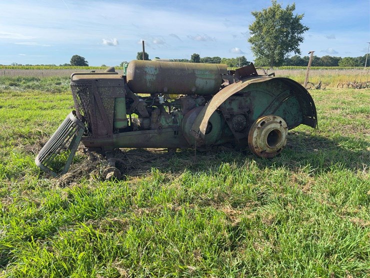 john-deere-620-image-1