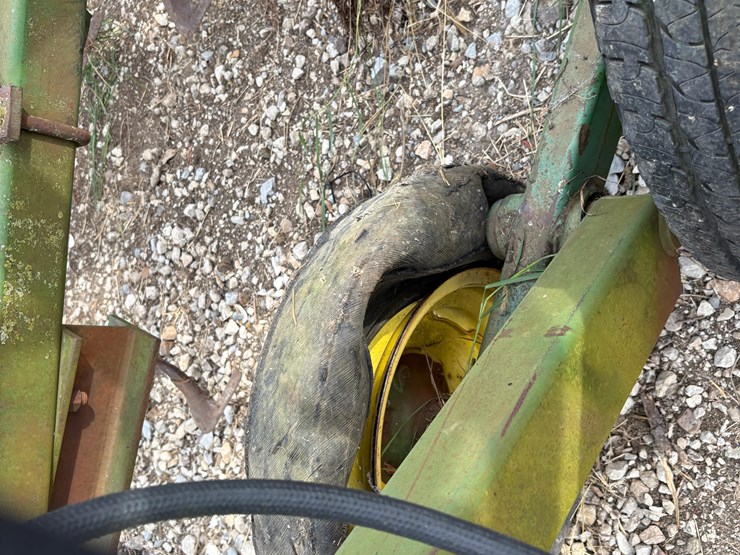 john-deere-1010-image-17
