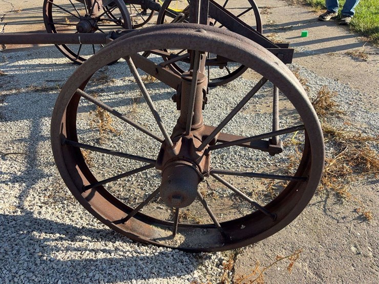 john-deere-running-gear-image-8