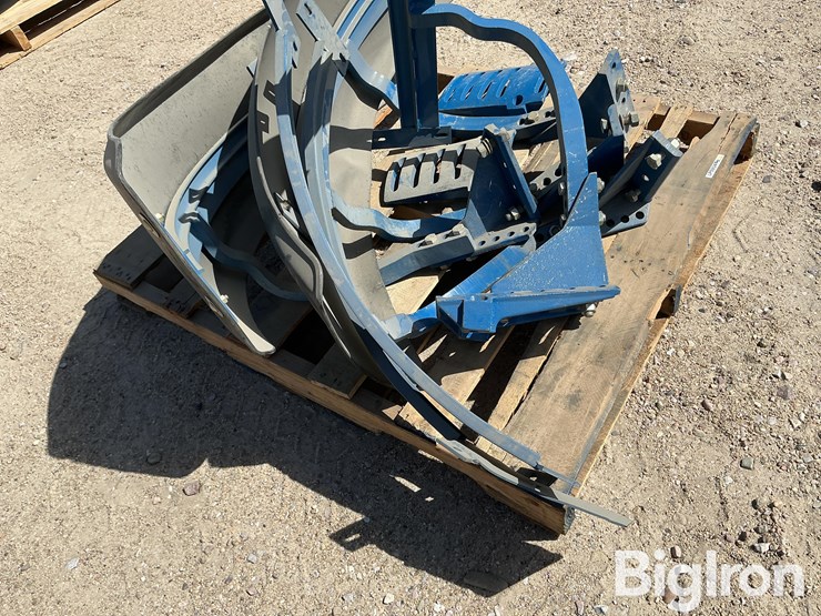 ford-8240-image-12