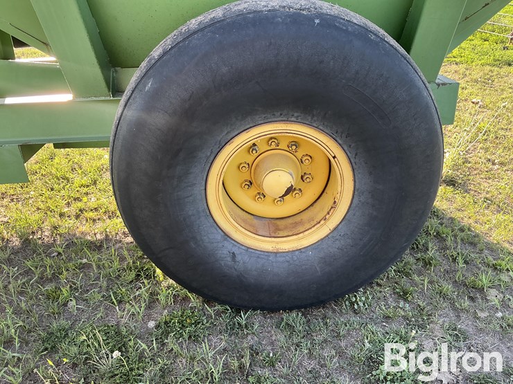 john-deere-1210-image-18