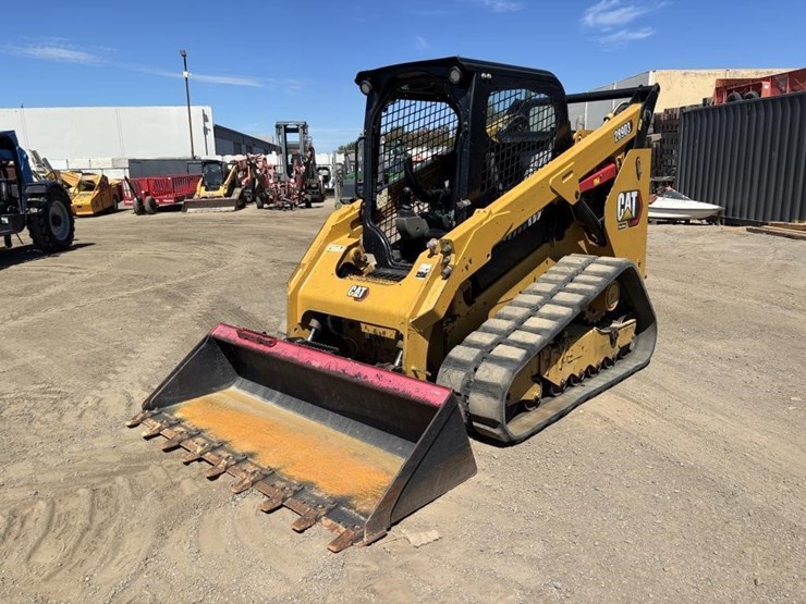 2020-caterpillar-289d3-image-1