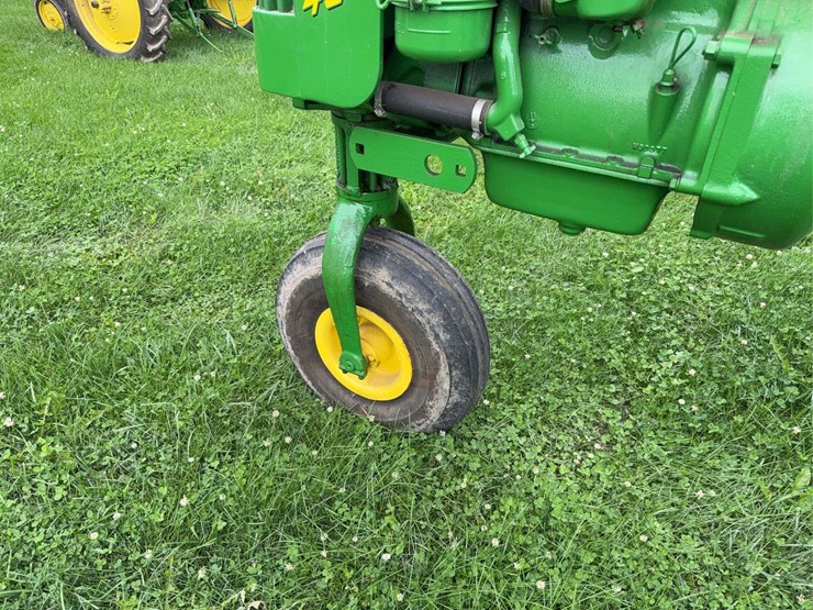 john-deere-420-image-9