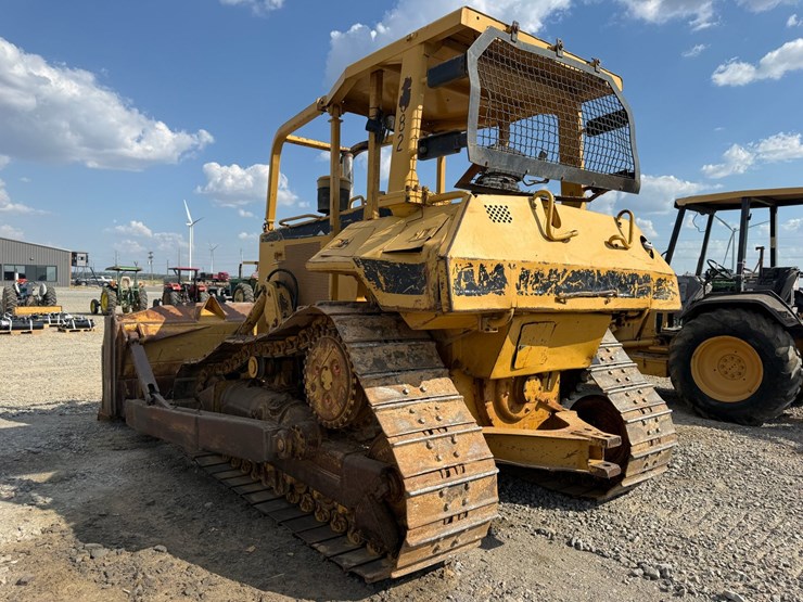 caterpillar-d6m-image-6