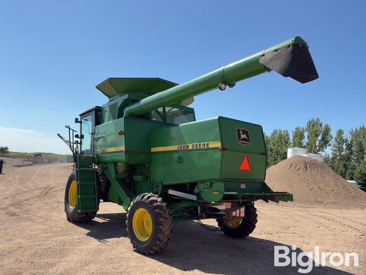 john-deere-7720-titan-ii-image-7