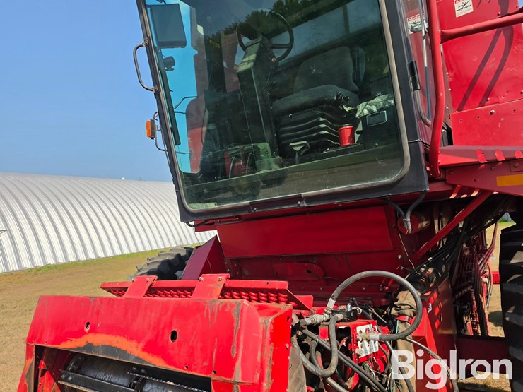 1994-case-ih-1688-image-19