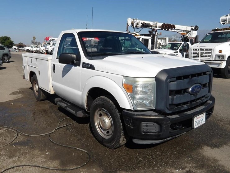 2013-ford-f250-image-3