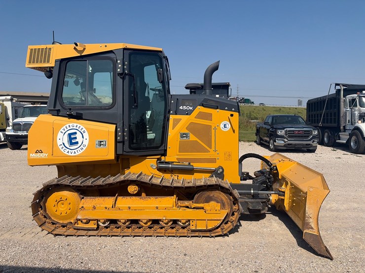 2021-deere-450k-image-4