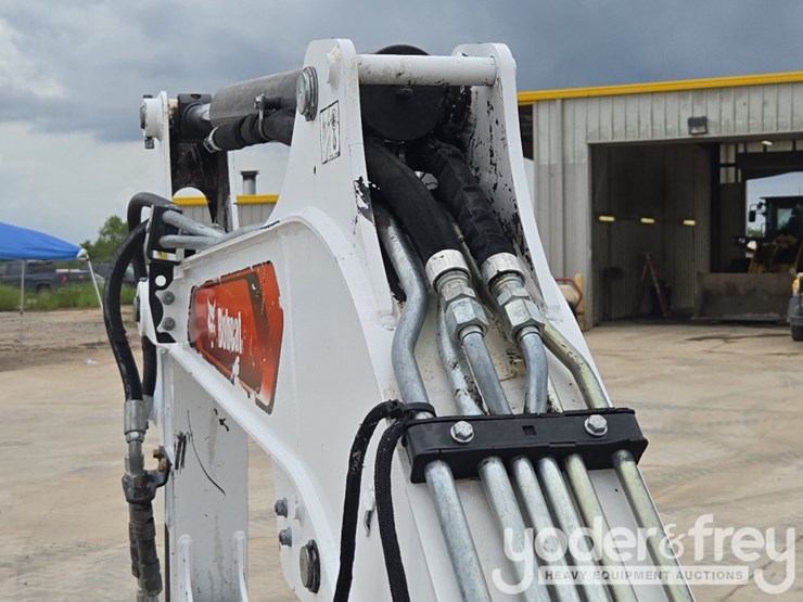 2022-bobcat-e35i-image-35