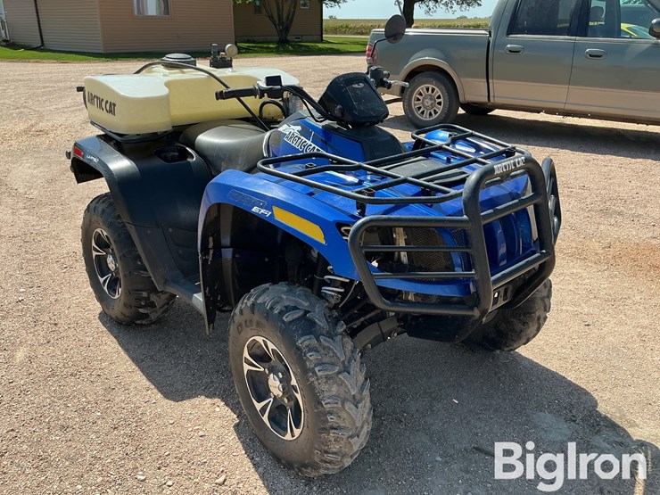 2014-arctic-cat-700-image-3