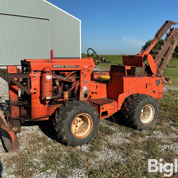 DITCH WITCH R65-2
