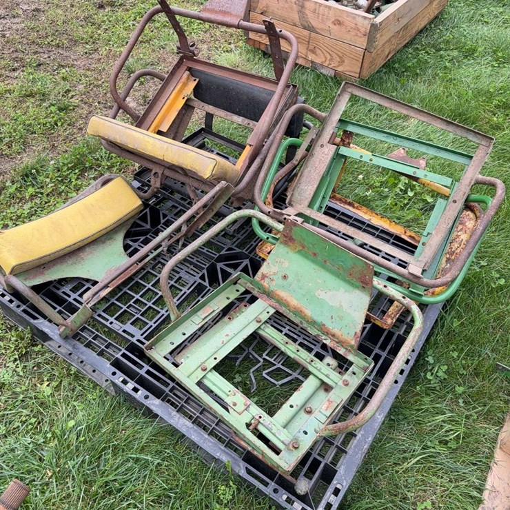 John Deere Waterloo Seat Brackets