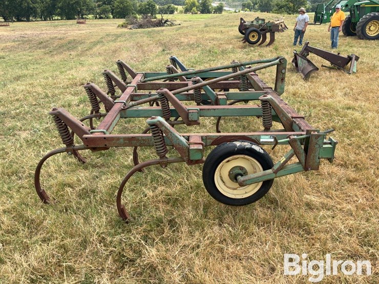 john-deere-1610-image-4