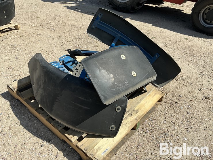 ford-8240-image-1