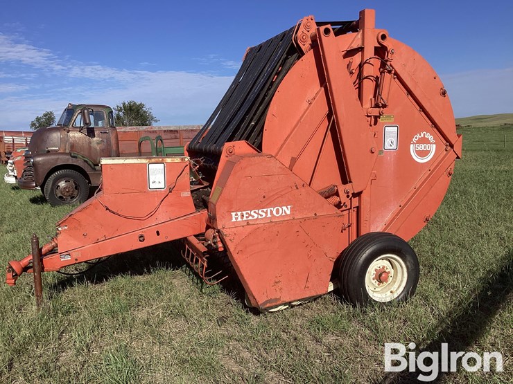 hesston-5800-image-8