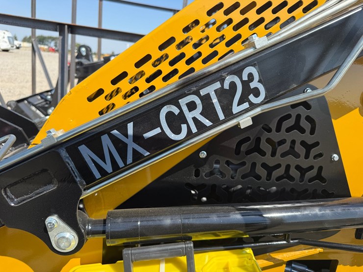 #83-•-unused-2026-agt-mx-crt23-stand-on-tracked-loader-mxcrt232026j00585-inv#4564-image-5
