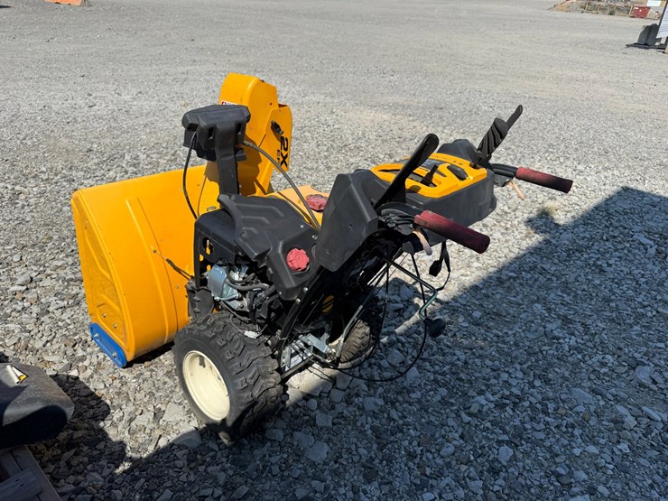 #16-•-cub-cadet-zx-30"-snow-blower-1i039b40077-inv#4519-image-5