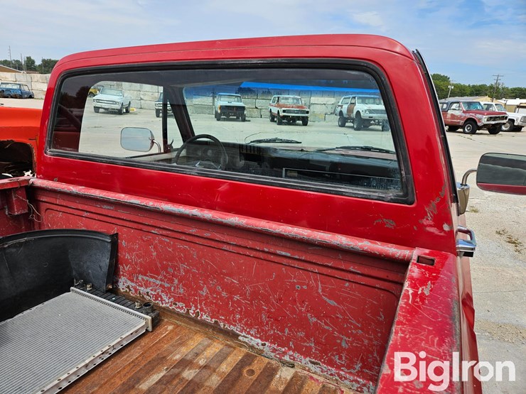 1985-chevrolet-c10-image-14