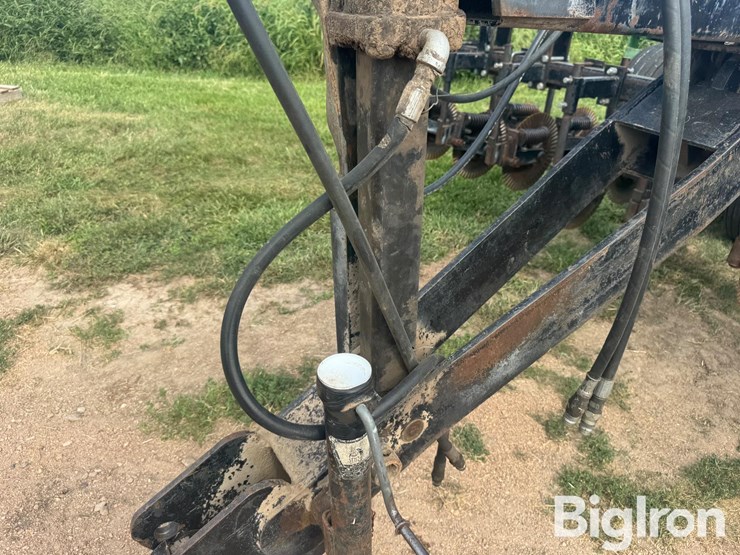 great-plains-solid-stand-15-image-10