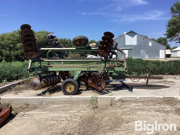 john-deere-20-image-4