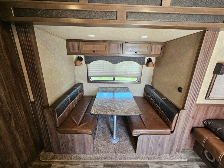 #21371-•-2021-lakota-charger-trailer-image-39