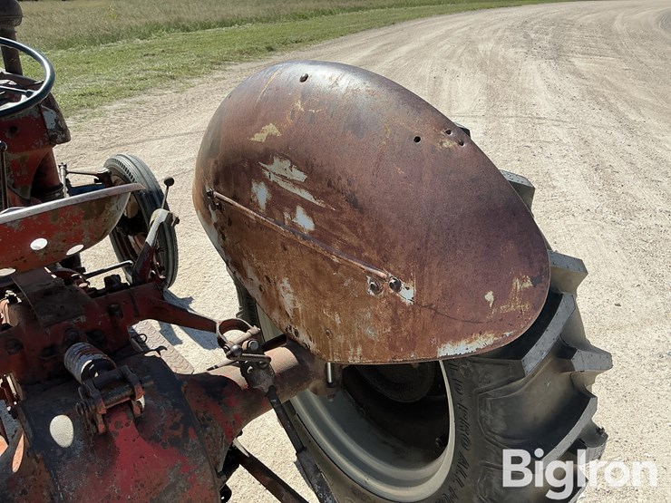 1944-ford-tractor-image-18