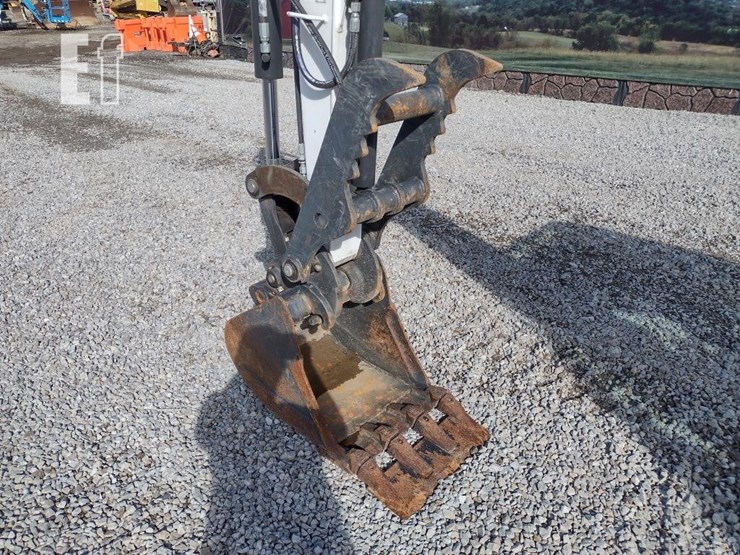 2023-bobcat-e35r2-image-23