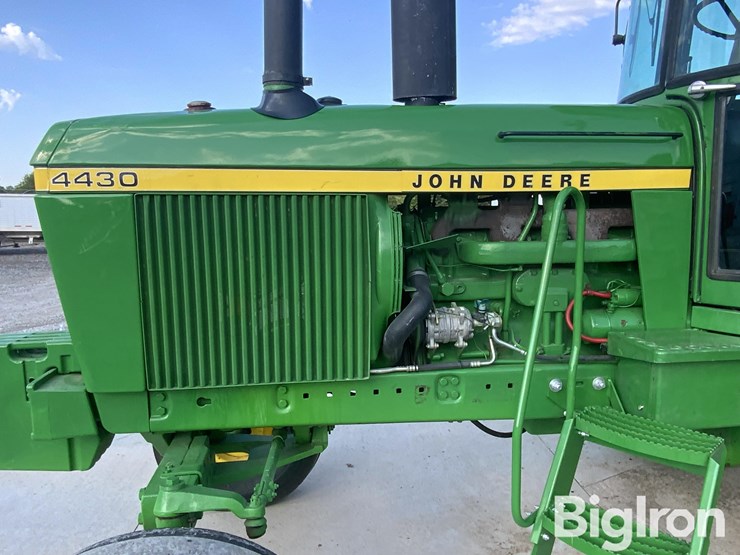 1975-john-deere-4430h-image-14