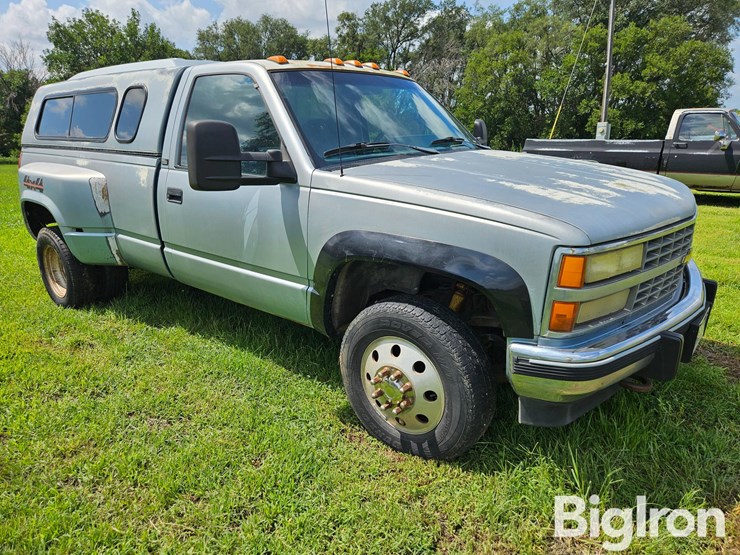 1991-gmc-sierra-3500-image-3