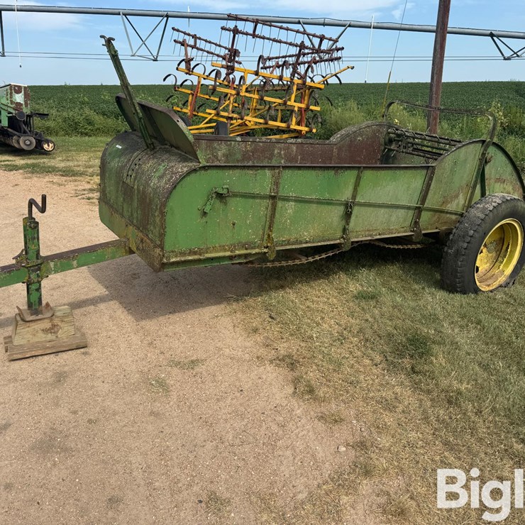 JOHN DEERE H