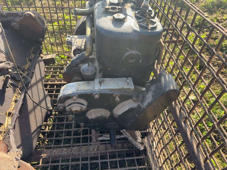 waukesha-model-p-engine-image-2