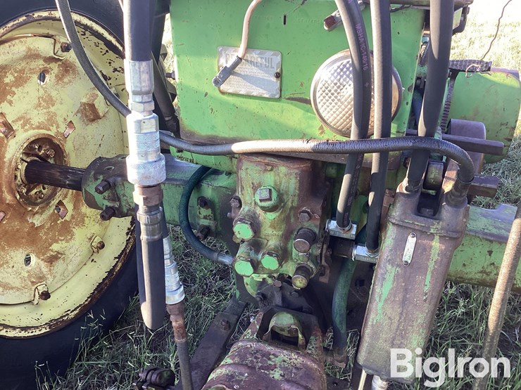 1951-john-deere-model-a-image-13