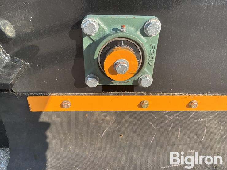 2026-massey-ferguson-730-image-18