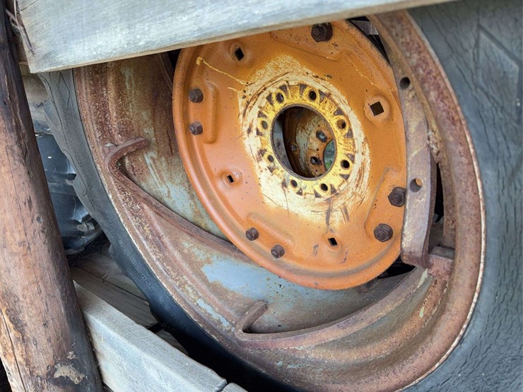 john-deere-420-spin-out-rims-image-6