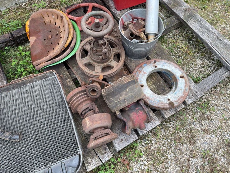 for-tractor-&-assorted-tractor-parts-image-2