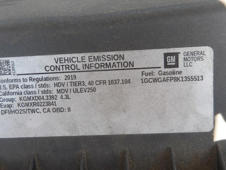 2019-chevrolet-express-2500-image-14