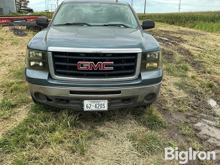 2009-gmc-1500-image-12