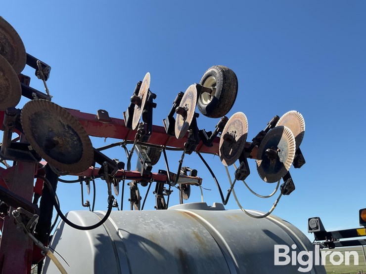 case-ih-2800-image-19
