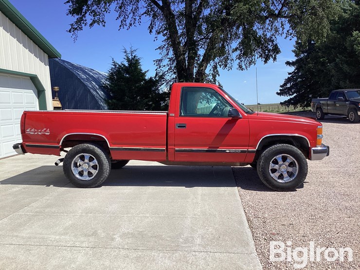 1996-chevrolet-silverado-1500-image-4