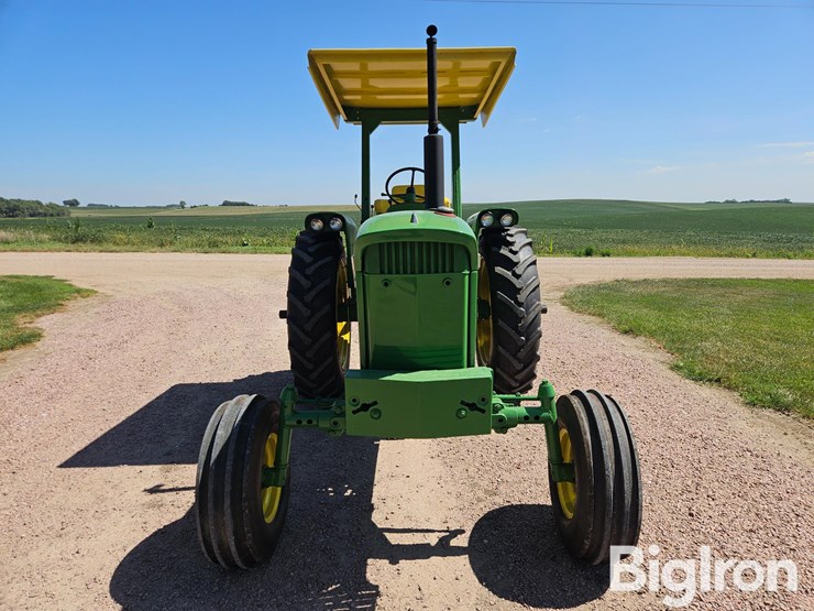 1969-john-deere-3020-image-2
