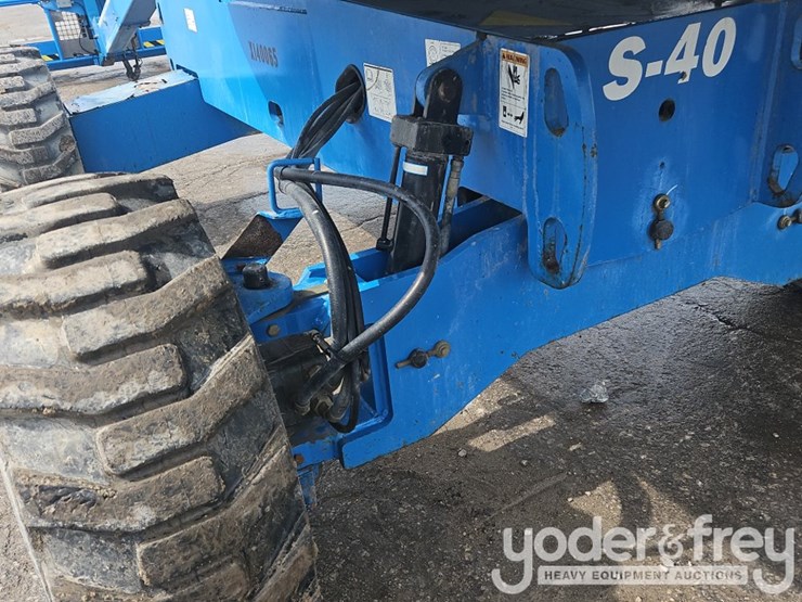 2014-genie-s40-image-16