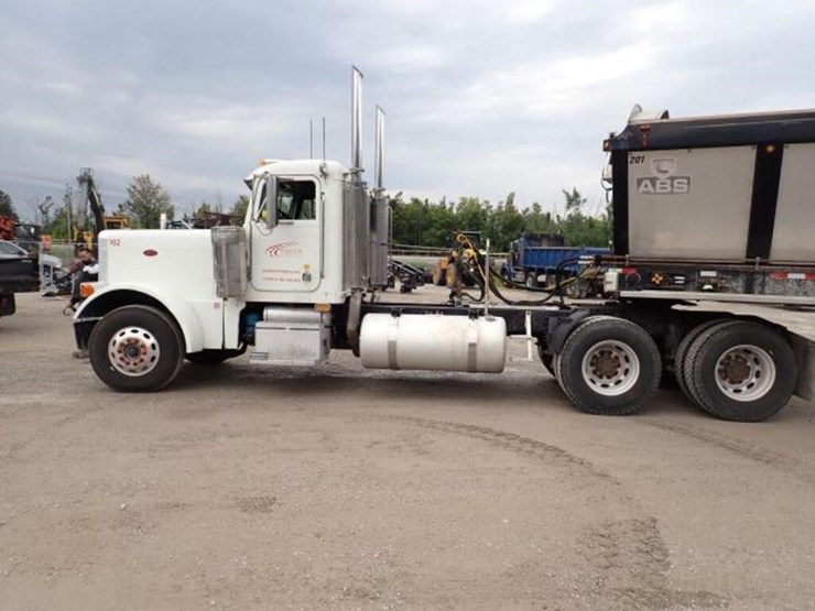 2004-peterbilt-379-image-7